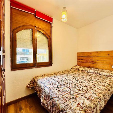 Port Ambar - Apartamento En La Marina De Empuriabrava - Balcon Con Vistas Al Canal - Playa - Wifi 外观 照片